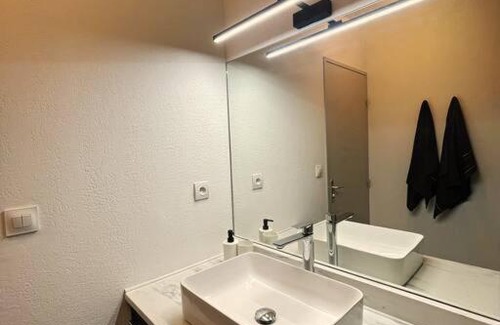 Les Arceaux Apartment | L'écrin urbain Centre Ville-Parking Gratuit