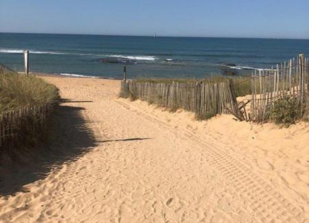 Les Sables d'Olonne House | L’ écume de mer