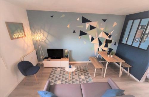 Amidonniers - Caffarelli Apartment | L'ÉGLANTINE - Proche Centre - Free Parking - Airbus