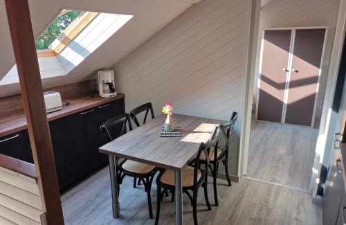 Sainte-Marie-au-Bosc Apartment | L'église