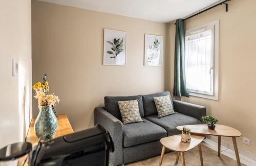 Arnaud Bernard Apartment | L 'Émeraude Toulousaine