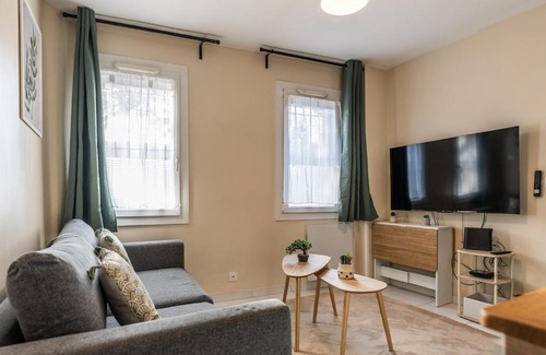 Arnaud Bernard Apartment | L 'Émeraude Toulousaine
