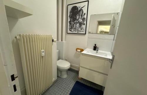 Besancon Apartment | L'Étoile Noire