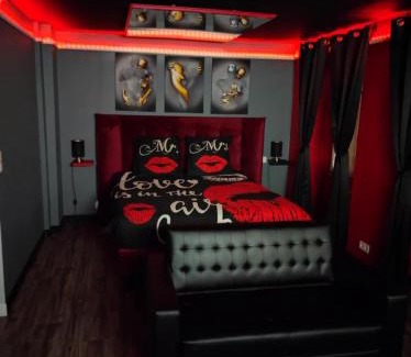 Saint-Pierre-de-Plesguen Apartment | L'évasion Plaisir Privé SPA