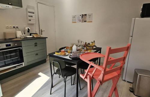 Castelnaudary Apartment | L'abreuvoir cosy proche grand bassin avec clim