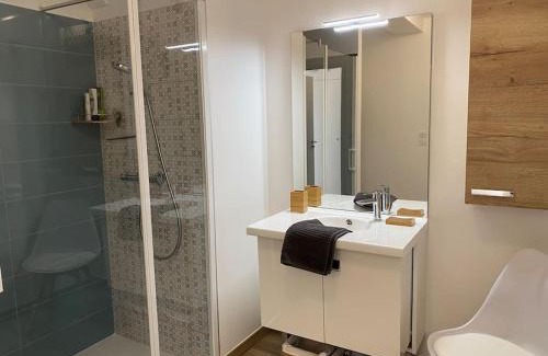 Granville Apartment | L'Abri Côtier