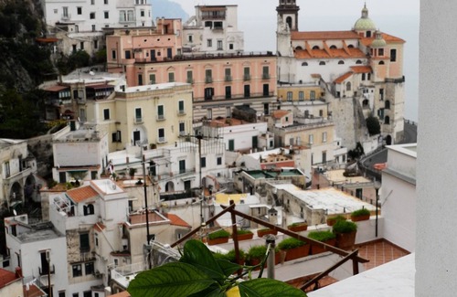 Atrani House | L'Affaccio, Atrani, 2 bedrooms and panoramic terrace