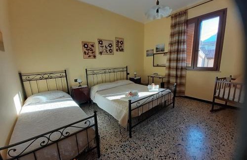 Guspini Bed & Breakfast | L'Agrifoglio di Emy