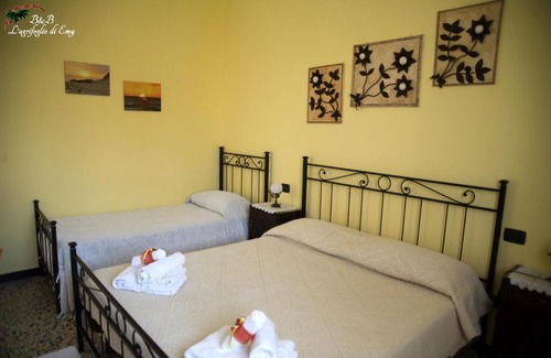 Guspini Bed & Breakfast | L'Agrifoglio di Emy