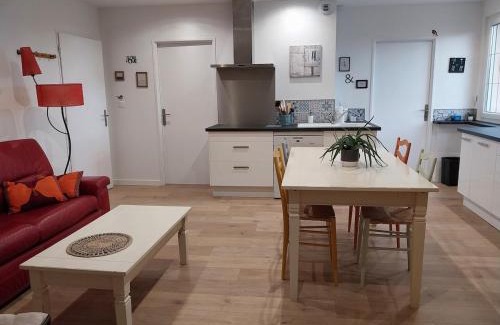 Pont-du-Navoy Apartment | L'Aintemporel - Gîte calme 4 personnes