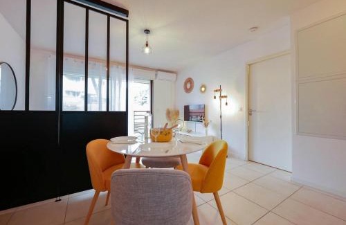 Castelnau-le-Lez Apartment | L'Alba Rosso - Climatisation, parking et terrasse