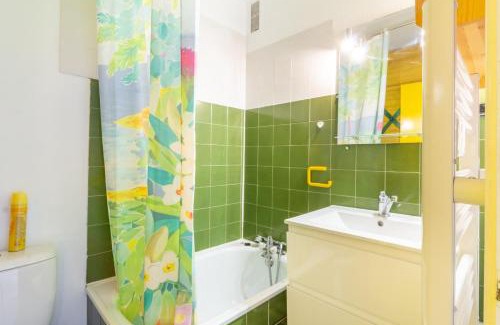 Pla d'Adet Apartment | L'Altitude - Appartement avec balcon au pied des pistes