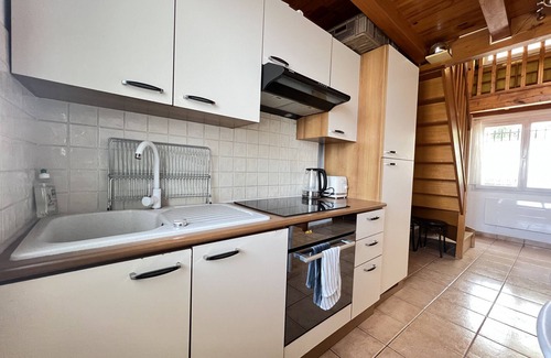 Roseraie Apartment | L'Amoureux
