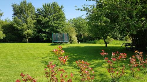 Valmont Bed & Breakfast | L ANCIEN MOULIN A GRAINS