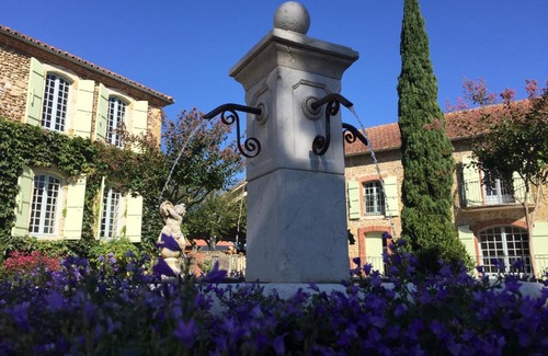 Castelnau-Riviere-Basse House | L'Ancienne Écurie du Château Lézian
