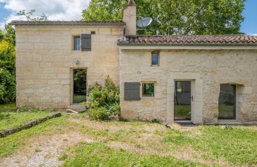 Civrac-sur-Dordogne House | L'Annexe Mauvilla