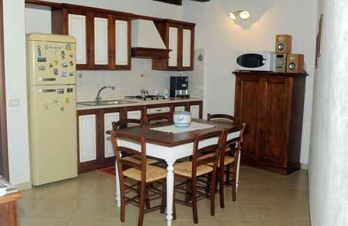 Historic Castle District Bed & Breakfast | L'Antica Torre Caralis Holiday