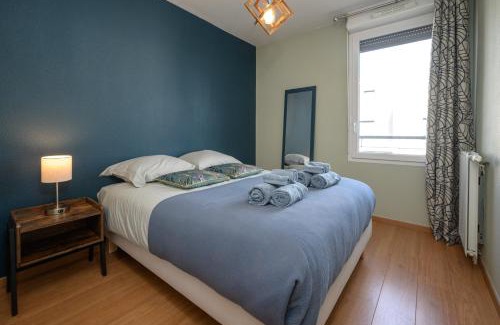 Toulouse South-East Apartment | L antre ensoleillee du Minotaure, Parking