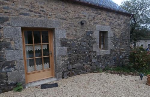 Saint-Thegonnec Loc-Eguiner Bed & Breakfast | L'Apothéis