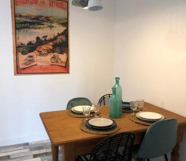 La Roche-Guyon Apartment | L’Apparté