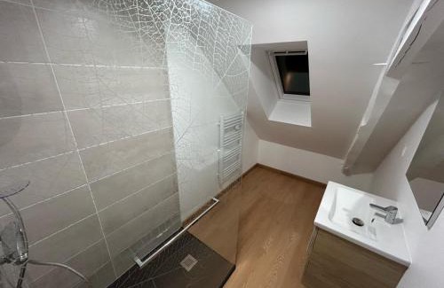 Arnage Apartment | L Appart 63 - Arnage - circuit 24