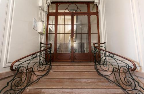 Beziers City Centre Apartment | L'appart du galeriste 85m2 amazing view and space