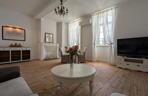 Roullet-Saint-Estephe Apartment | L appart