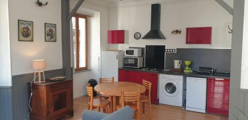 Saint-Bonnet-en-Champsaur Apartment | L'appart aux volets rouges