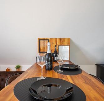 Sainte-Gemmes-sur-Loire Apartment | l'appart Gemmois , climatisé et moderne avec balnéo