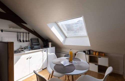 Republique Apartment | L'appart K-shmire -wifi Fibre- Checkin Auto- 4 p