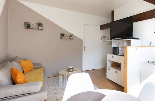 Republique Apartment | L'appart K-shmire -wifi Fibre- Checkin Auto- 4 p