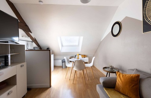 Republique Apartment | L'appart K-shmire -wifi Fibre- Checkin Auto- 4 p