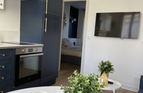Douai Apartment | L'Appartement Bleu - Cosy apartment - Heart of town