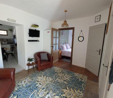 Laprade Apartment | L'appartement Paulange