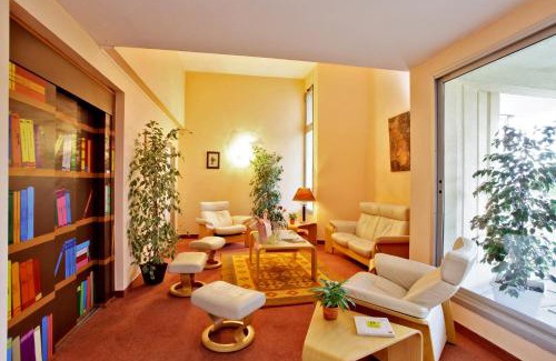 Lhospitalet Hotel | L'Aquitaine - Cahors Sud
