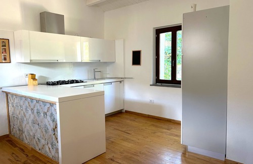 Riola Sardo House | L'araucaria Guest House