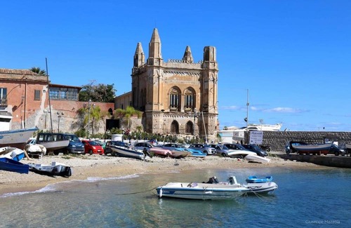 Palermo Apartment | L'arco sul mare