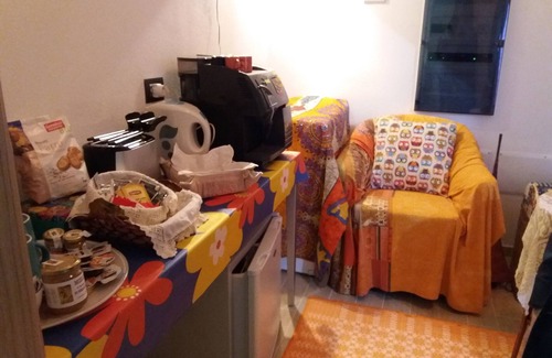 Chia Bed & Breakfast | L'Arcobaleno Di Chia