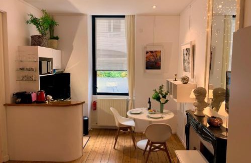 La Rochelle City Centre Apartment | L'Art Studio hyper centre