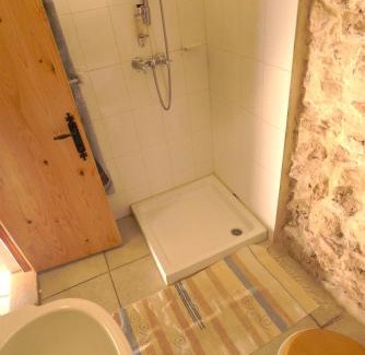 Xaghra Villa | 'L'Artiste' farmhouse Gozo