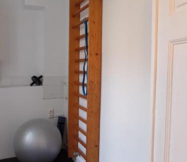 Bourgogne Apartment | L'artiste
