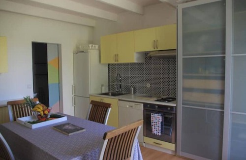Locoal-Mendon House | L'arzourienne