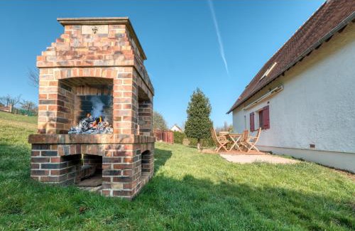 La Riviere-Saint-Sauveur House | L'Asylum - 1000 m2 de jardin
