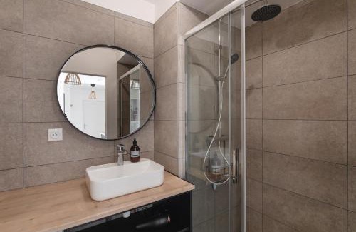 Thabor - Saint-Helier Apartment | L'Atelier - Appt 2 chambres avec parking