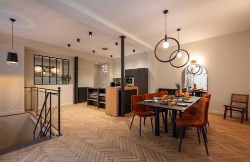 Quartier de la Porte-Saint-Denis Apartment | L'Atelier des Arts in Paris