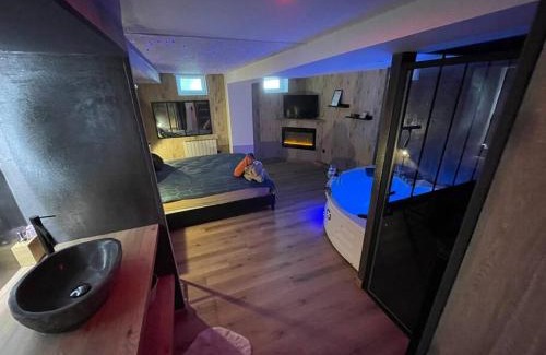 Gare-Jouvenet Apartment | L'Atelier des Rêves - appartement balnéo Rouen
