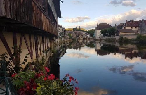 Ornans Bed & Breakfast | L'Atelier Du Peintre