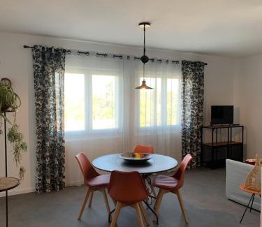 Vergeze Apartment | L ATELIER