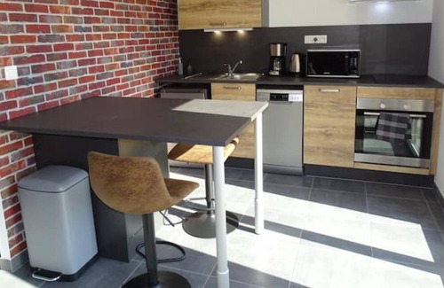 Cuisery Apartment | L'atelier, Proche de Tournus. Studio PMR Pour 1 Couple
