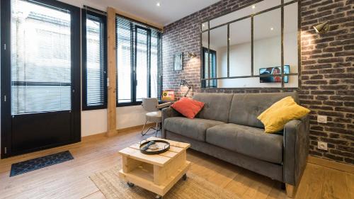 Nord - Gare Apartment | L'Atelier velours